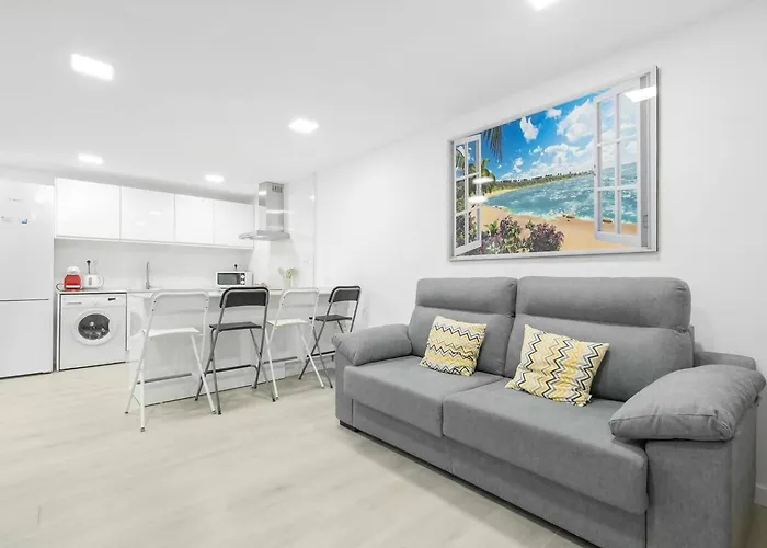 Lovelylofts Sea Club Apartment