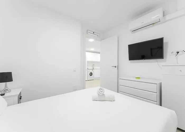 Lovelylofts Sea Club *